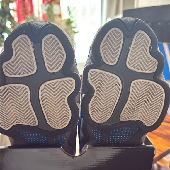 Jordan Blue and White Athletic Shoes with Padded Collar - Picture 6 of 8